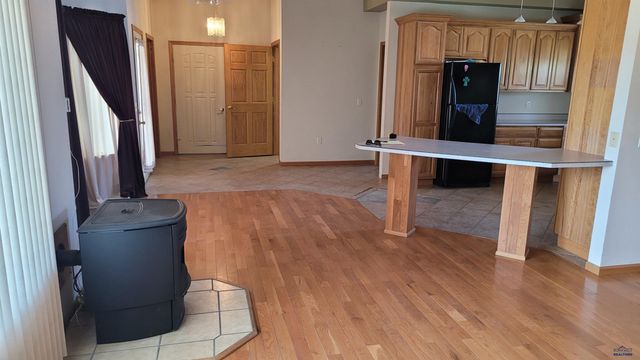 509 TRAIL DR, Box Elder, SD 57719