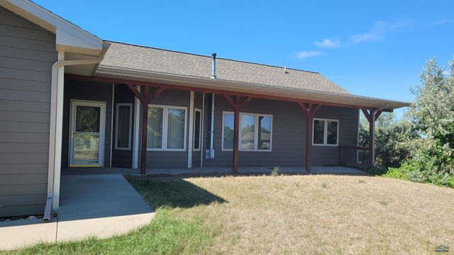 509 TRAIL DR, Box Elder, SD 57719