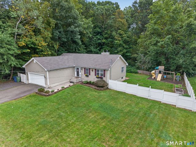 1137 Ridgewood Road, Middletown, CT 06457