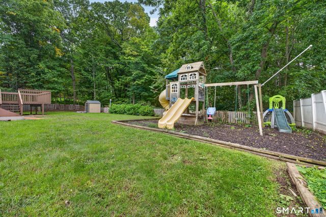 1137 Ridgewood Road, Middletown, CT 06457