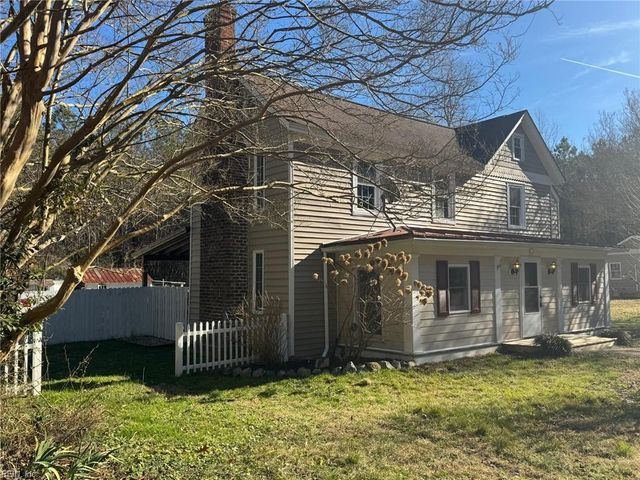 1378 Circle DR, Port Haywood, VA 23138