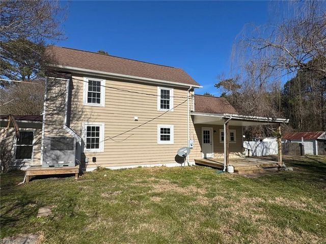 1378 Circle DR, Port Haywood, VA 23138