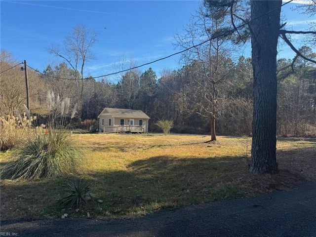 1378 Circle DR, Port Haywood, VA 23138