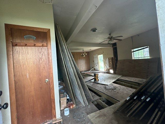 419 W Pine, Whitewright, TX 75491