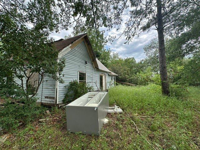 419 W Pine, Whitewright, TX 75491