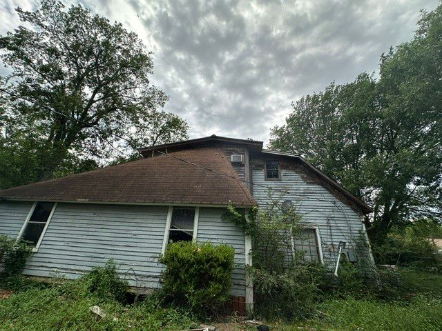 419 W Pine, Whitewright, TX 75491