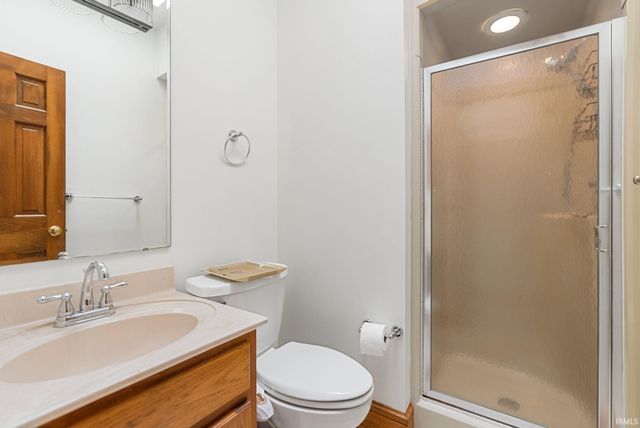 1927 S Hadley Road, Fort Wayne, IN 46804