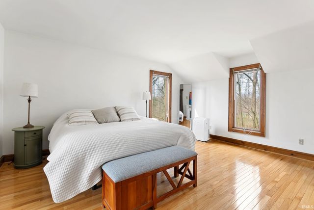 1927 S Hadley Road, Fort Wayne, IN 46804