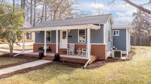 423 S Barbour Street, Clayton, NC 27520