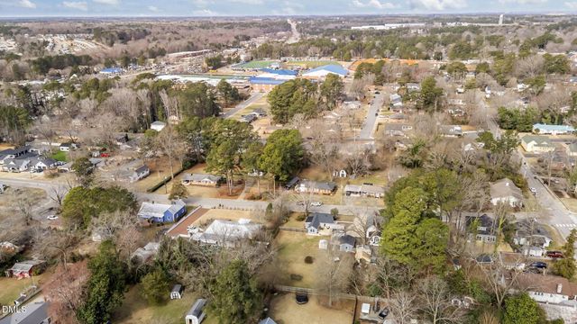 423 S Barbour Street, Clayton, NC 27520