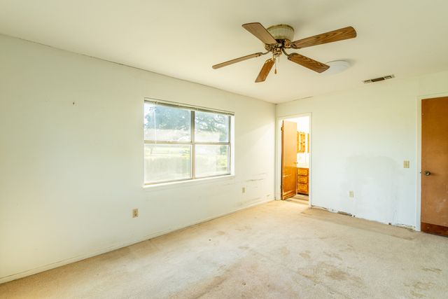 901 County Road 113, Comanche, TX 76442