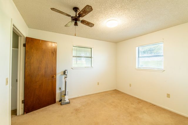 901 County Road 113, Comanche, TX 76442