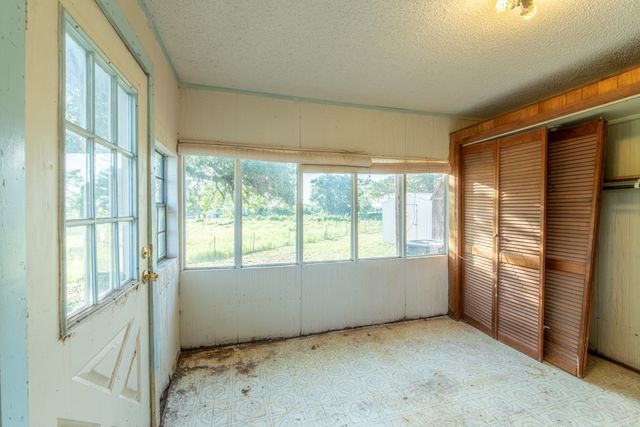 901 County Road 113, Comanche, TX 76442