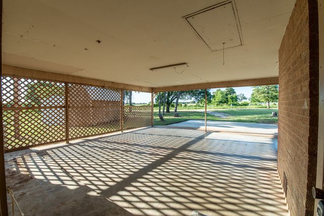 901 County Road 113, Comanche, TX 76442