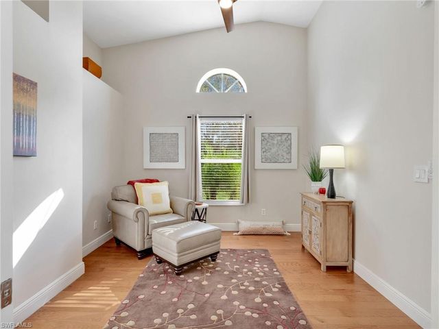 2214 Stacil CIR # 27, Naples, FL 34109