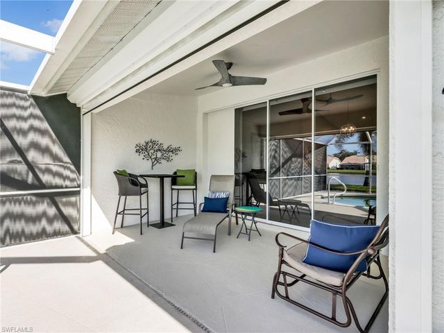 2214 Stacil CIR # 27, Naples, FL 34109