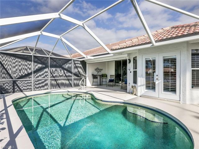 2214 Stacil CIR # 27, Naples, FL 34109