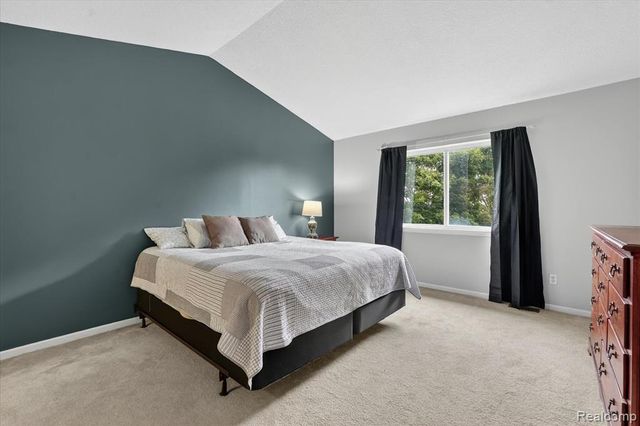 456 Lilly View Court, Howell, MI 48843