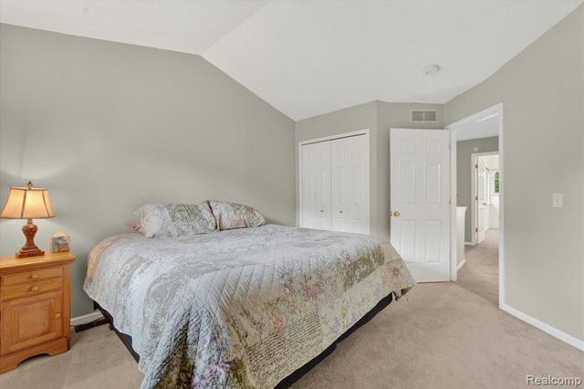 456 Lilly View Court, Howell, MI 48843