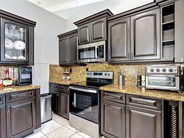 3013 MANDOLIN DRIVE, Kissimmee, FL 34744