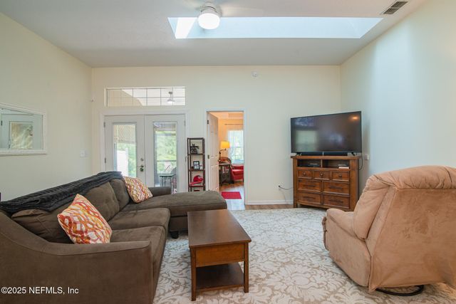 9507 THORNABY Lane, Jacksonville, FL 32256