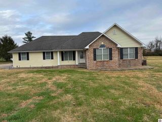 364 Farmersville Road, Princeton, KY 42445