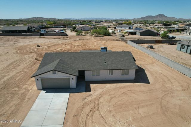 20375 W CARVER Road, Buckeye, AZ 85326