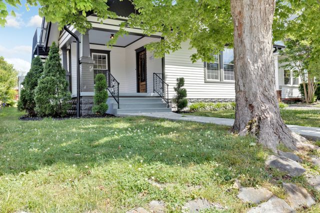308 Walnut St, Springfield, TN 37172
