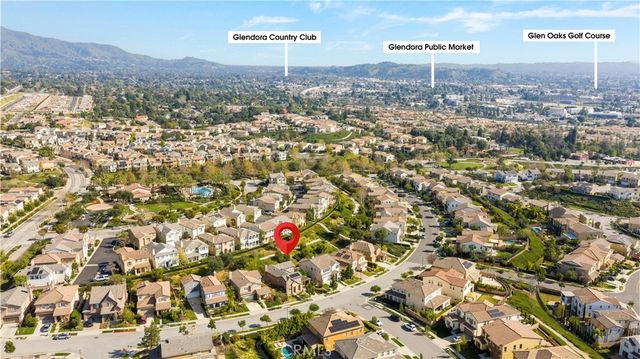 687 E Lemon Swirl, Azusa, CA 91702