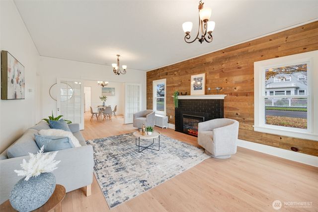 402 L Street, Hoquiam, WA 98550