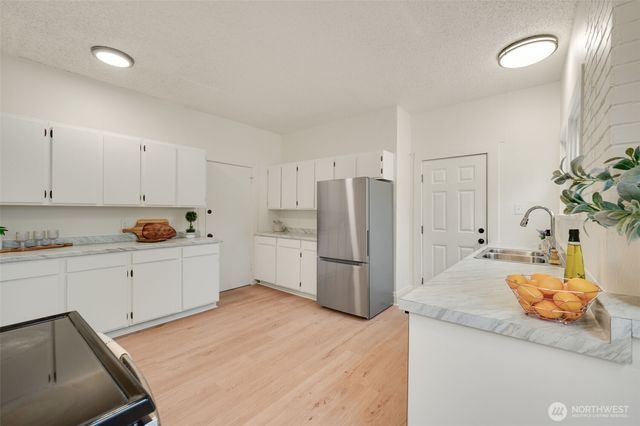 402 L Street, Hoquiam, WA 98550