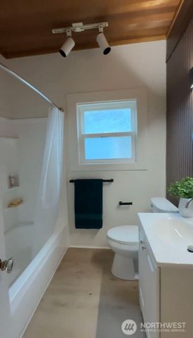 402 L Street, Hoquiam, WA 98550