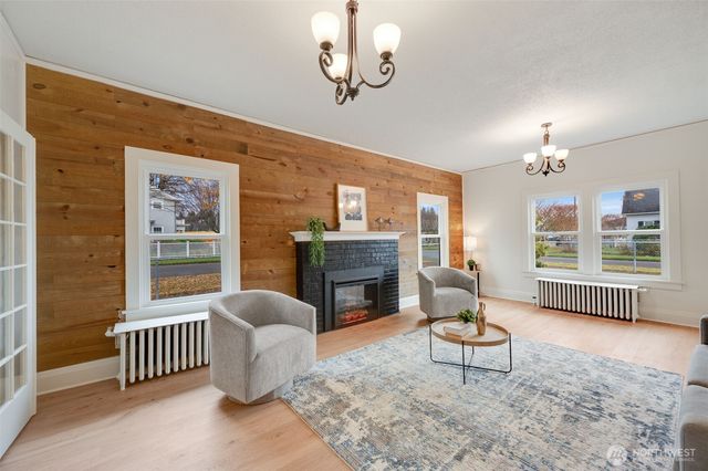 402 L Street, Hoquiam, WA 98550