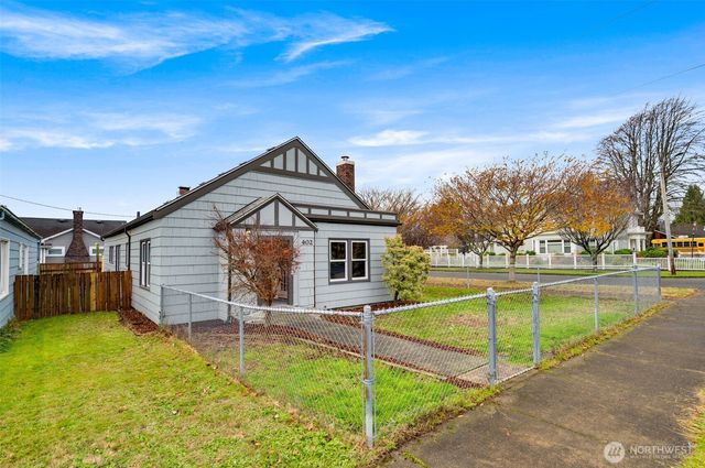 402 L Street, Hoquiam, WA 98550