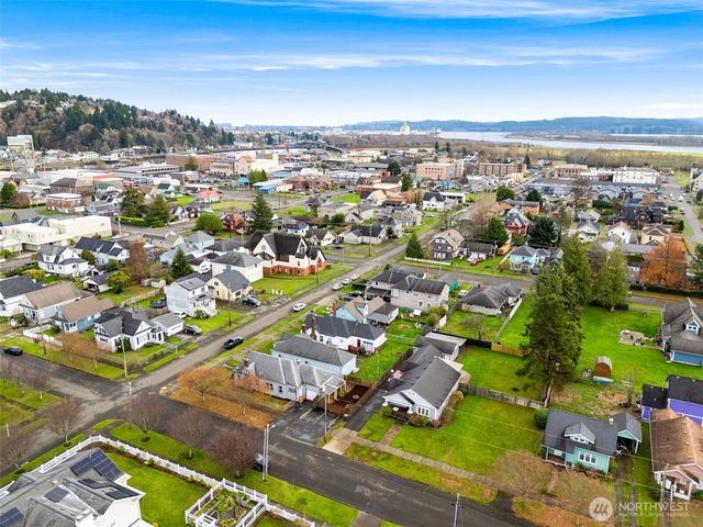 402 L Street, Hoquiam, WA 98550