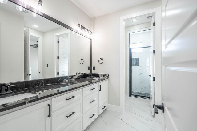 226 Bella Vista Circle, Odessa, TX 79765