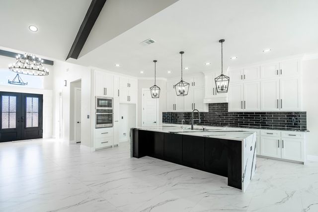 226 Bella Vista Circle, Odessa, TX 79765