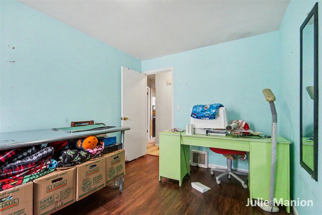 1829 Delwood Avenue, Wyoming, MI 49509