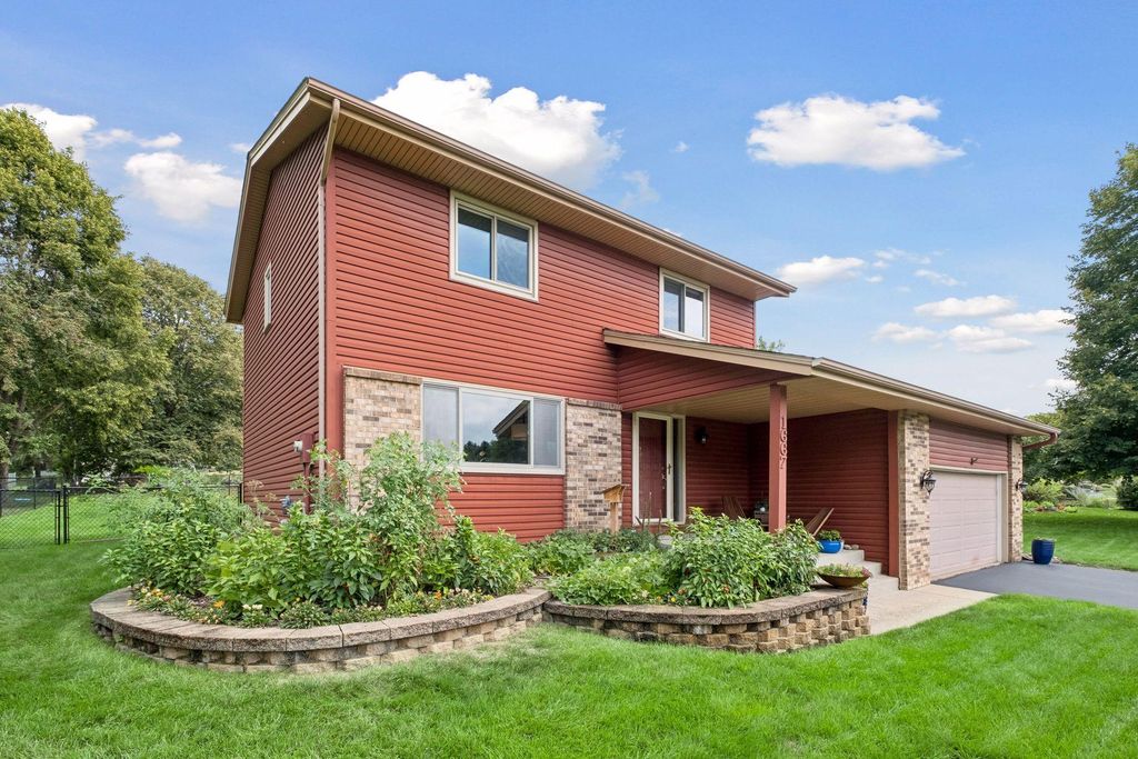 1667 Sherwood Way, Eagan, MN 55122 — photo 4