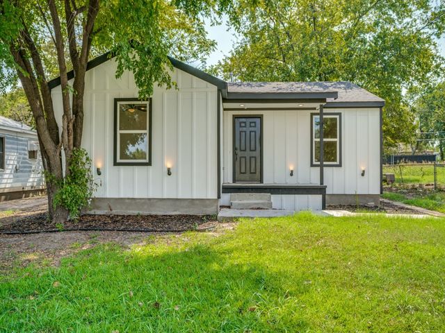 2628 Lea Crest Drive, Dallas, TX 75216