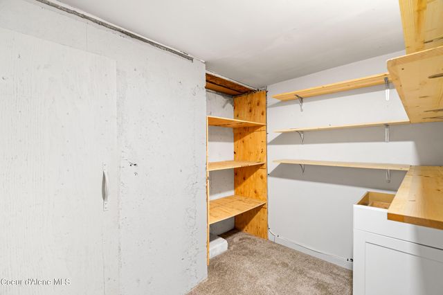 7040 N 15th ST, Dalton Gardens, ID 83815