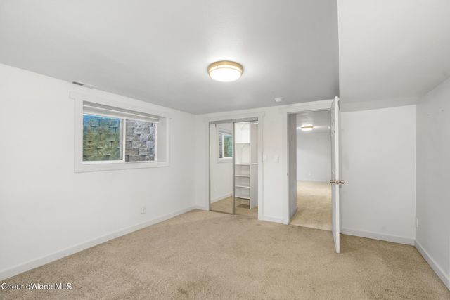 7040 N 15th ST, Dalton Gardens, ID 83815