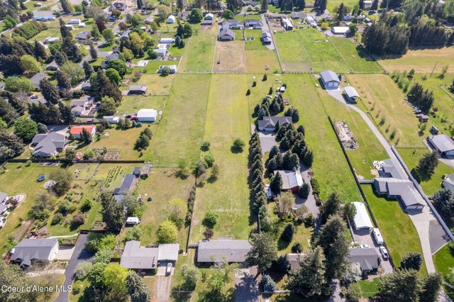 7040 N 15th ST, Dalton Gardens, ID 83815