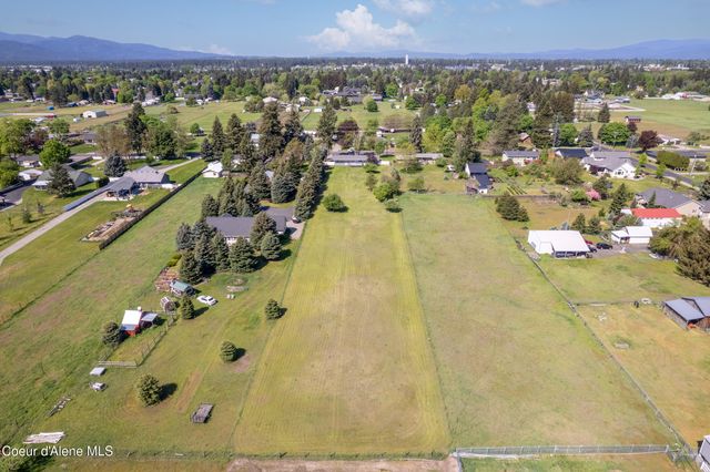 7040 N 15th ST, Dalton Gardens, ID 83815