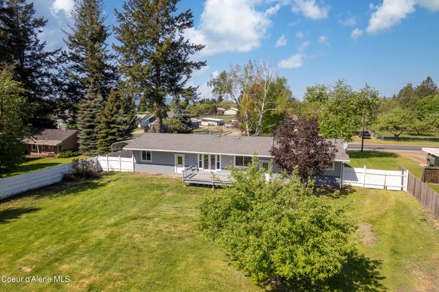 7040 N 15th ST, Dalton Gardens, ID 83815