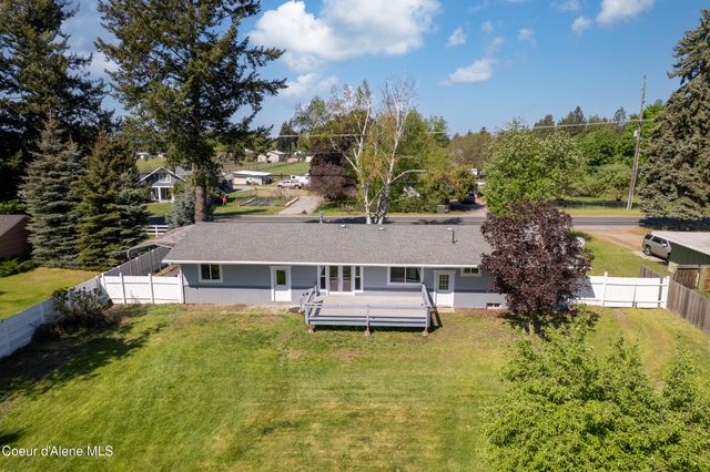 7040 N 15th ST, Dalton Gardens, ID 83815