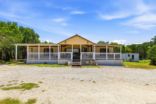 885 BRUSHY CREEK DR, Lakehills, TX 78063