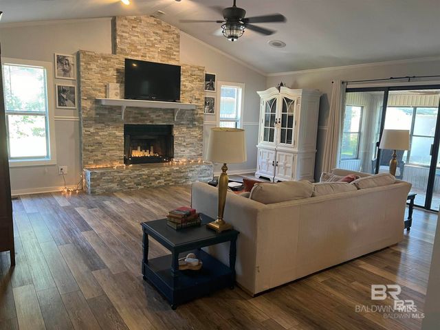 2186 Spanish Oak Drive, Lillian, AL 36549