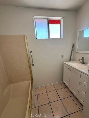 959 S Hillview Avenue, East Los Angeles, CA 90022