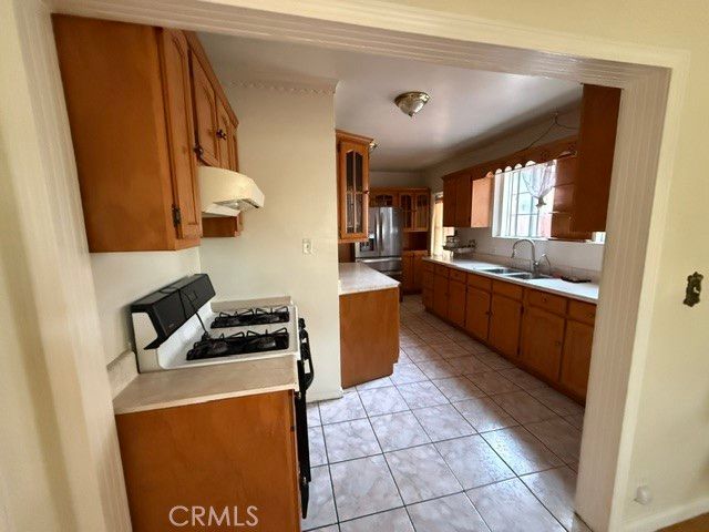 959 S Hillview Avenue, East Los Angeles, CA 90022